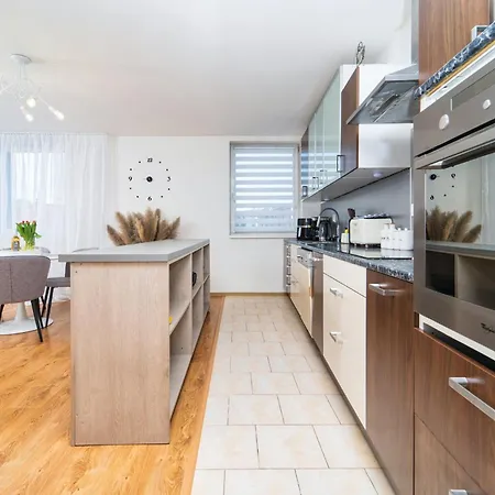 D Centrum Apartamento *